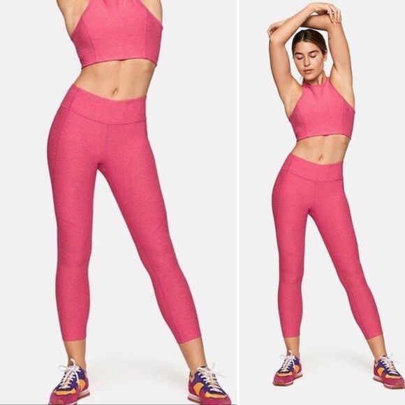 OUTDOOR Voices 3/4 Warm Up Legging Pink Crop - Picture 1 of 13